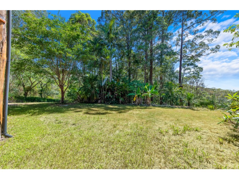 261 Hillcrest Road, Kiamba QLD 4560