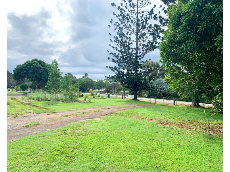 286 Bunya Road, North Arm QLD 4561