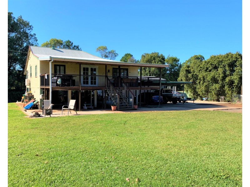 17 North Arm Yandina Creek Road, North Arm QLD 4561