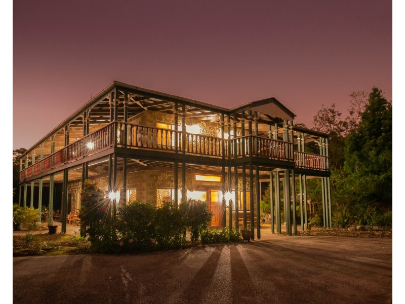 4 Gympie Street South, Landsborough QLD 4550