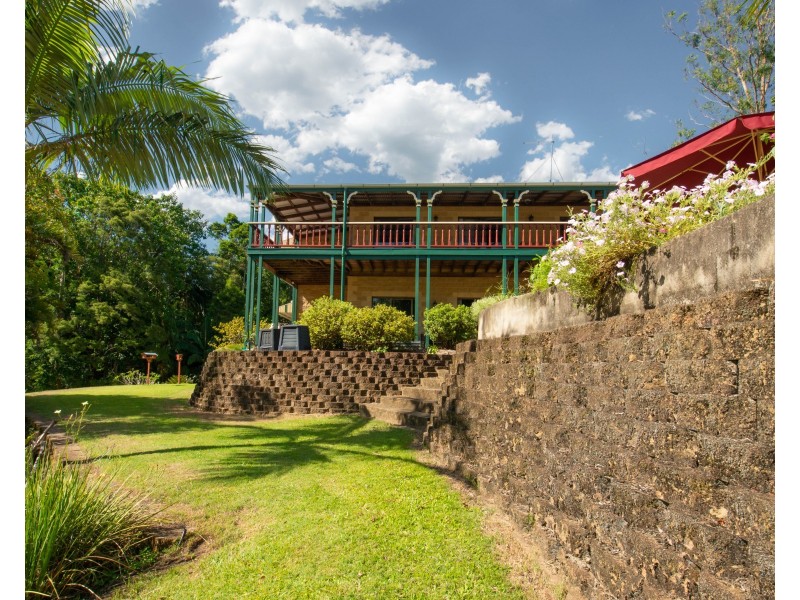 4 Gympie Street South, Landsborough QLD 4550