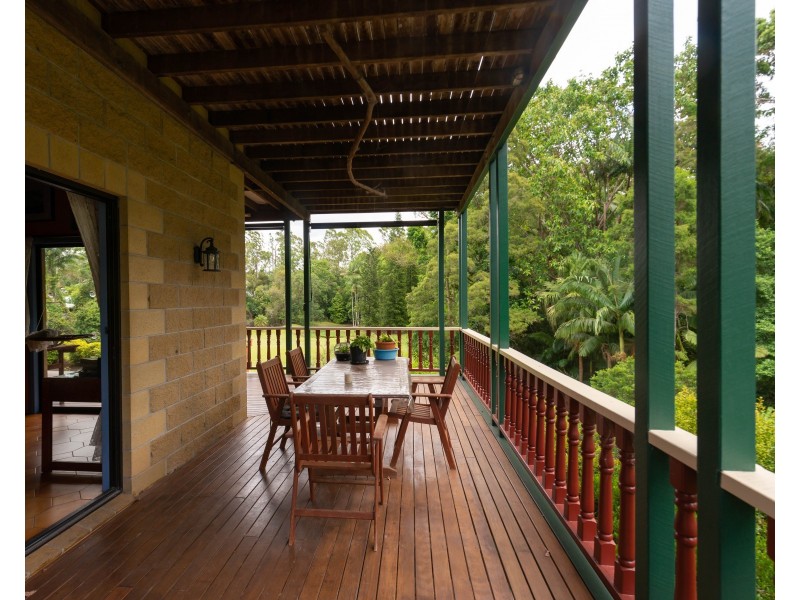 4 Gympie Street South, Landsborough QLD 4550