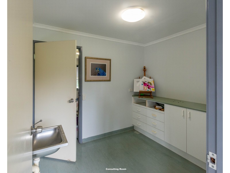 4 Gympie Street South, Landsborough QLD 4550