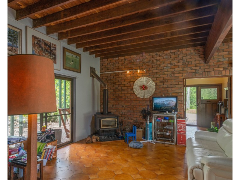 4 Gympie Street South, Landsborough QLD 4550