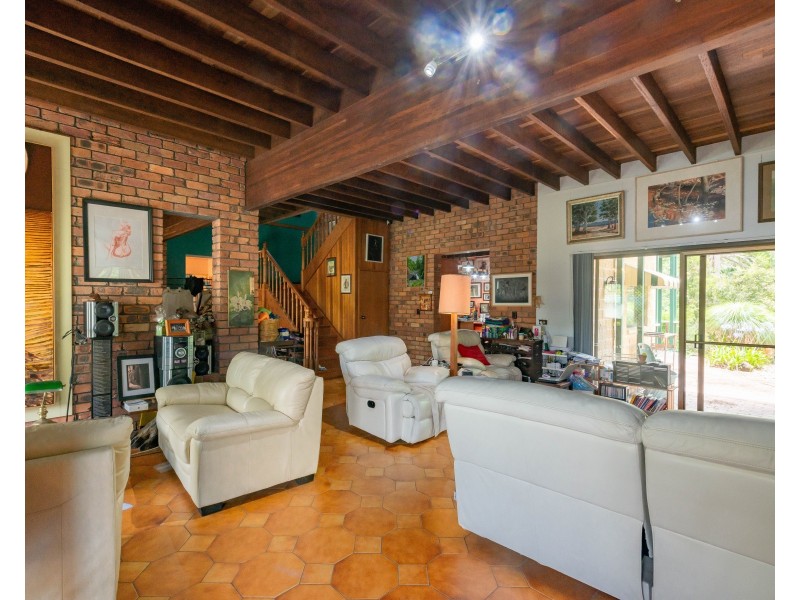 4 Gympie Street South, Landsborough QLD 4550