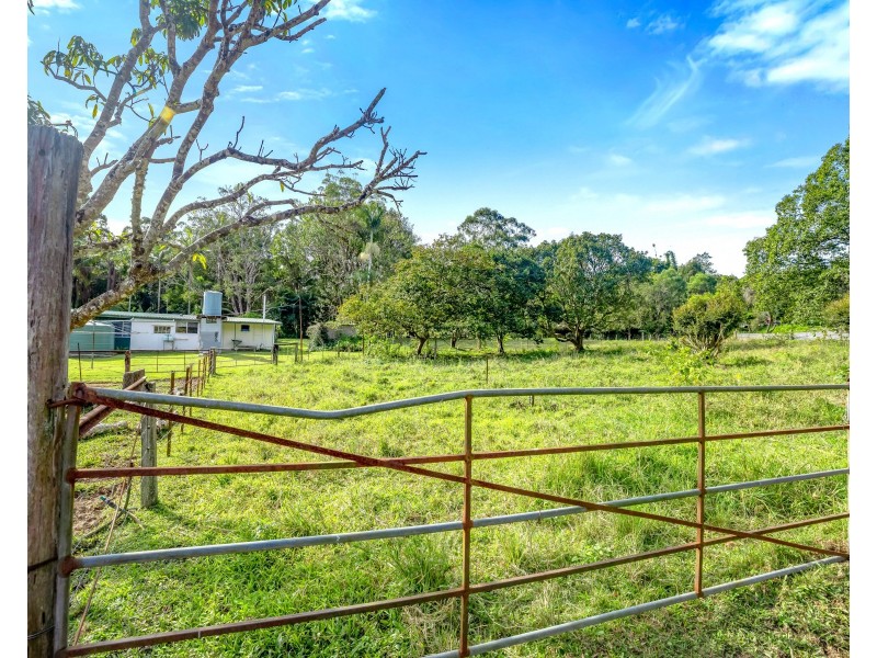 216 Ninderry Road, Ninderry QLD 4561