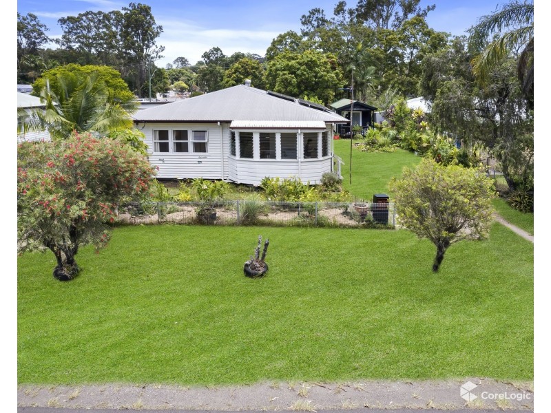 27 Railway Street, Yandina QLD 4561