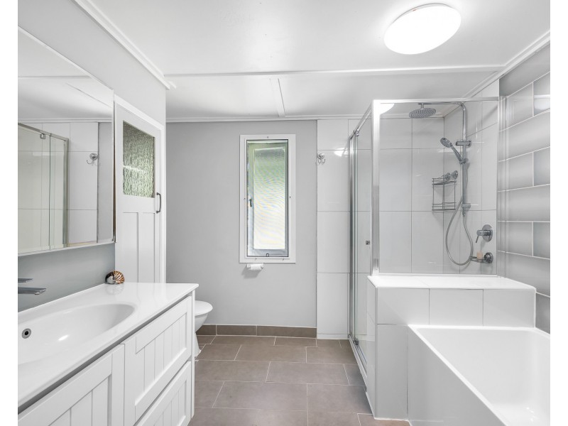 150 Collins Road, Ninderry QLD 4561