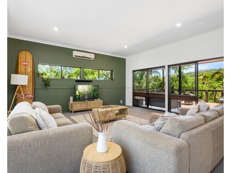105 Kentish Road, Kiels Mountain QLD 4559