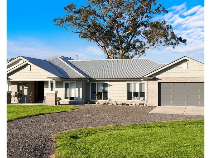 55 Yvonne Street, Highworth QLD 4560