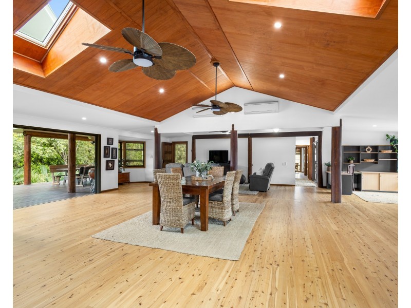 111 Colemans Farm Road, Yandina QLD 4561