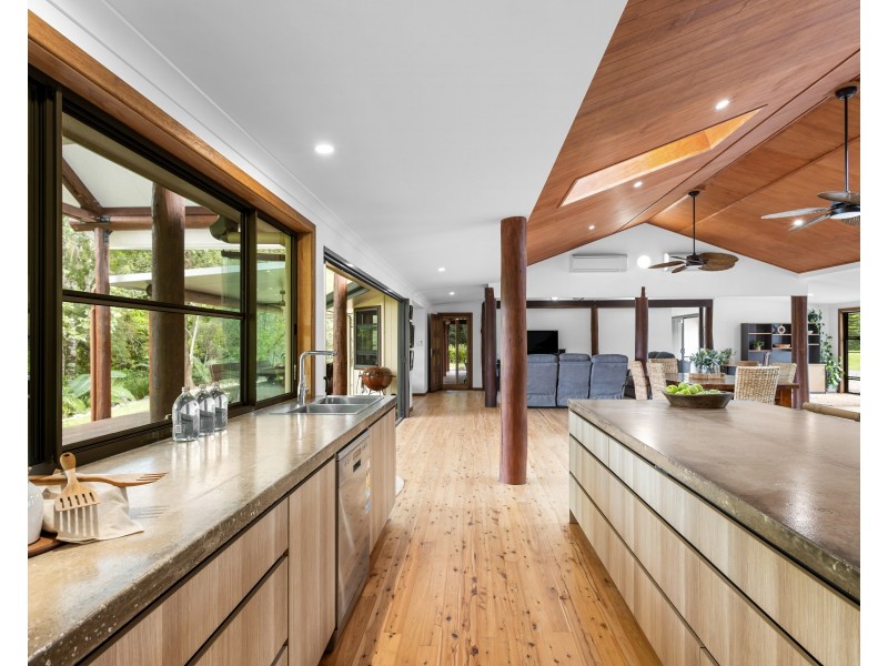 111 Colemans Farm Road, Yandina QLD 4561