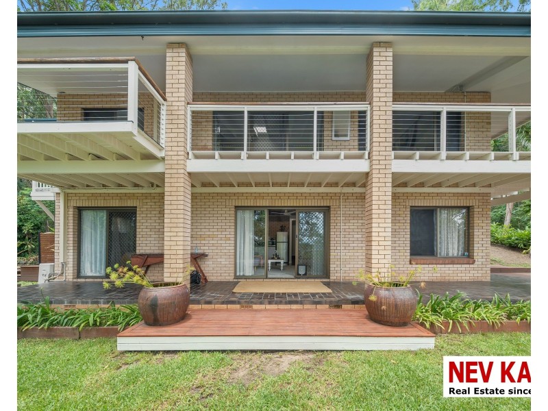 11 Panorama Drive, Nambour QLD 4560