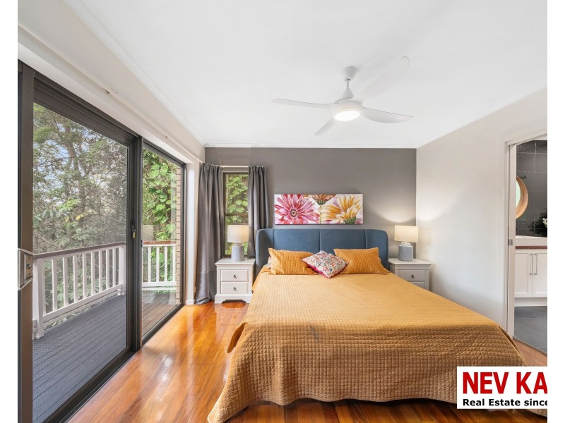 11 Panorama Drive, Nambour QLD 4560