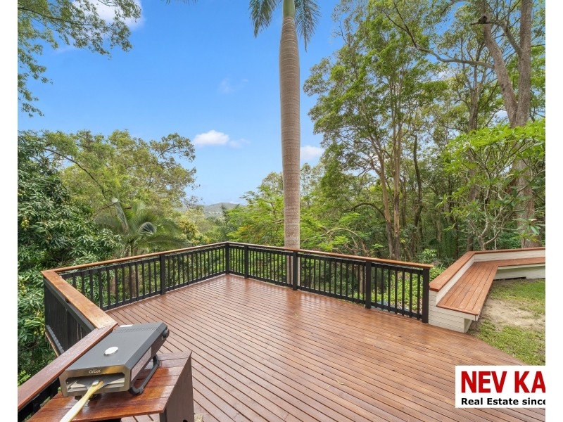 11 Panorama Drive, Nambour QLD 4560