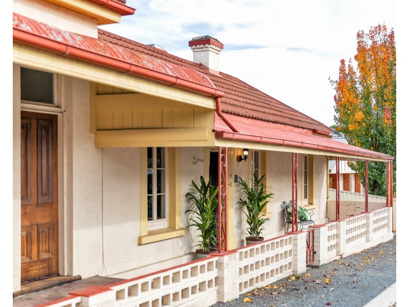 11 Elizabeth Street, Oakbank SA 5243