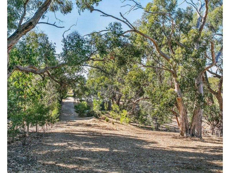 21 Totness Road, Hahndorf SA 5245