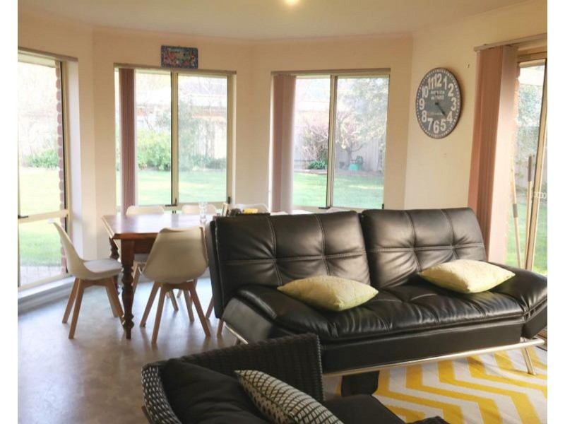 3 Birch Street, Oakbank SA 5243