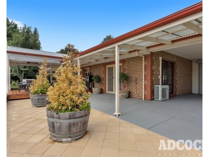 2 Allendale Grove, Woodside SA 5244