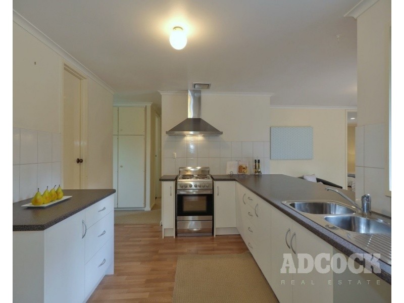 10 Liebelt Road, Mount Barker SA 5251