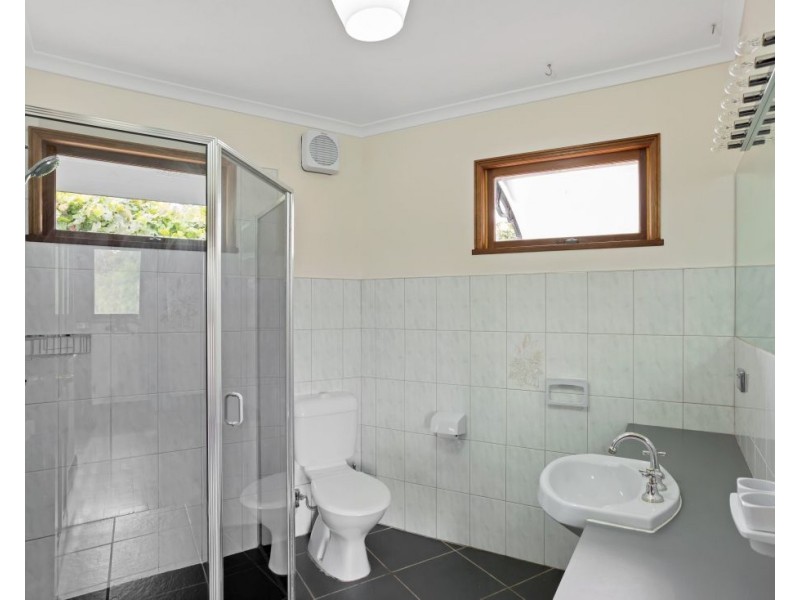 123 Oakwood Road, Oakbank SA 5243