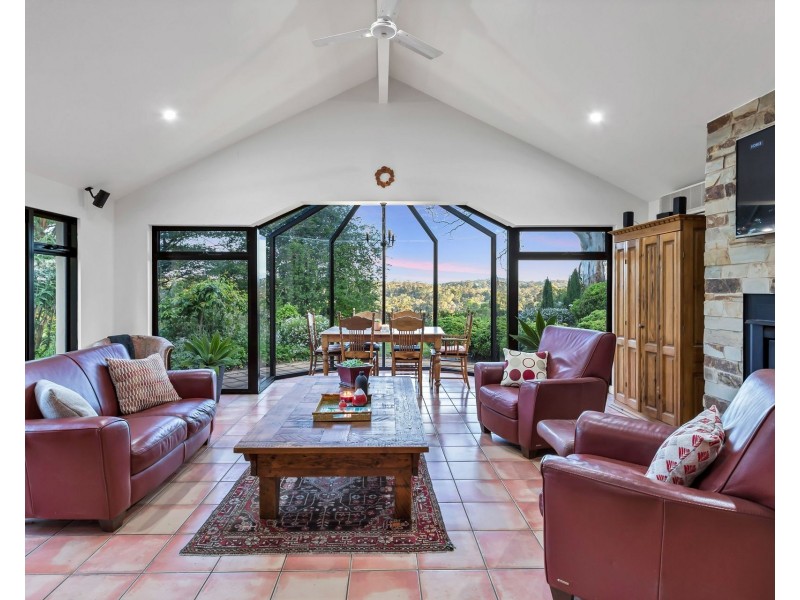 100 Wicks Road, Oakbank SA 5243