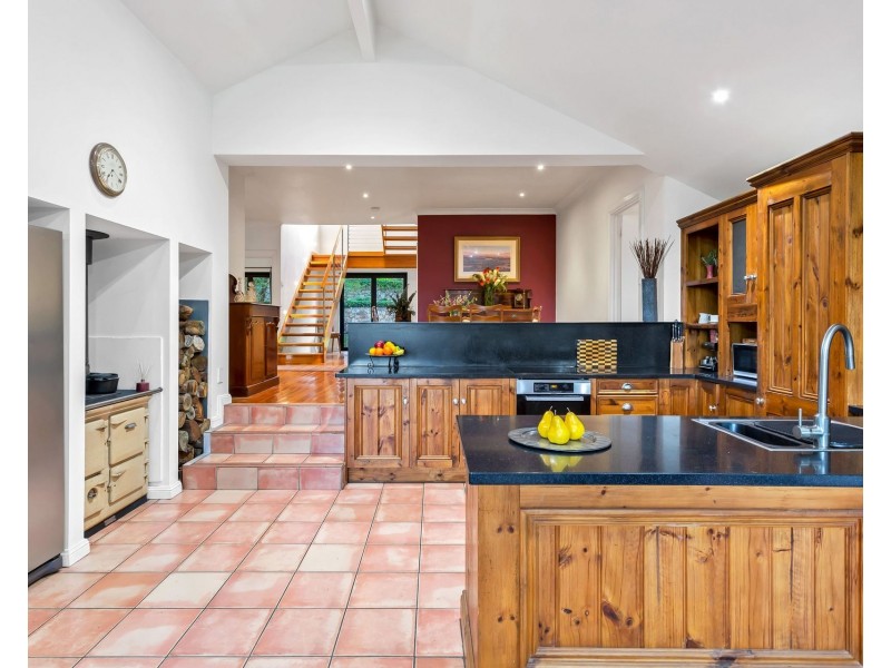 100 Wicks Road, Oakbank SA 5243