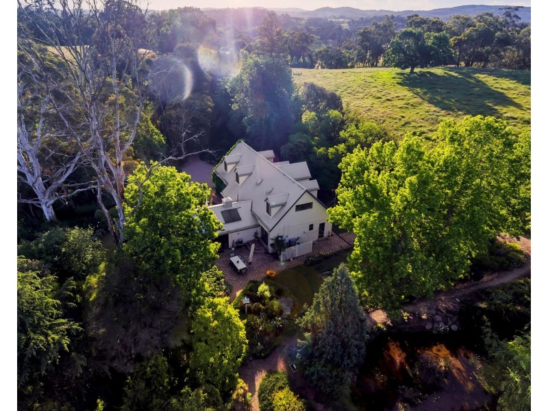 100 Wicks Road, Oakbank SA 5243