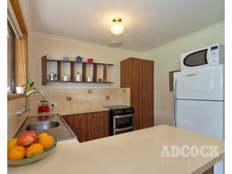 17 Jacaranda Drive, Woodside SA 5244