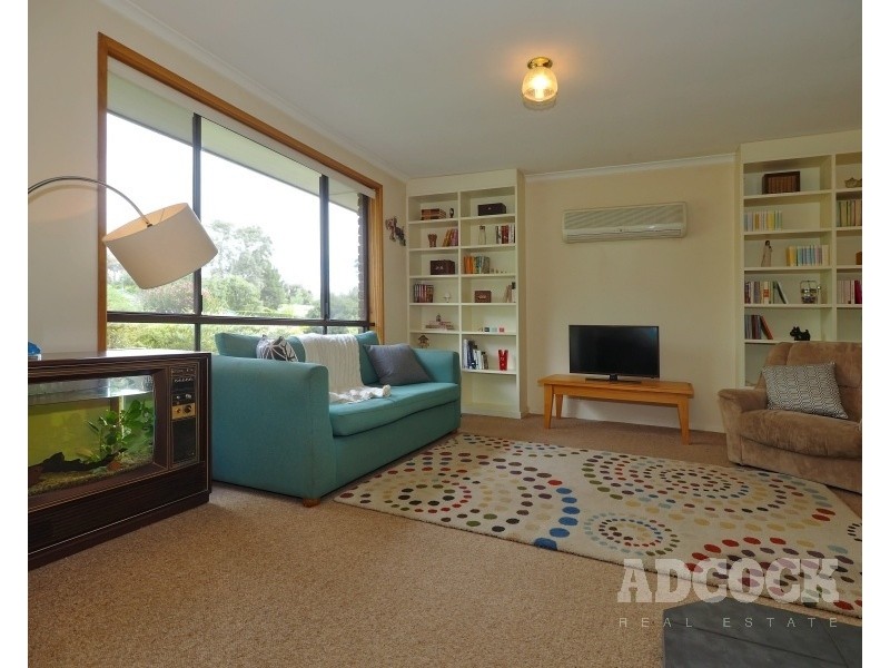 17 Jacaranda Drive, Woodside SA 5244
