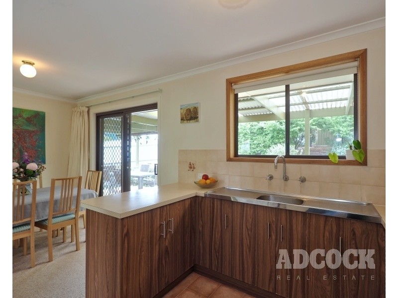 17 Jacaranda Drive, Woodside SA 5244