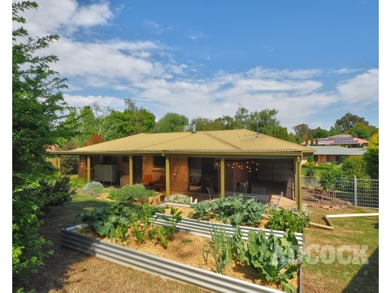 17 Jacaranda Drive, Woodside SA 5244