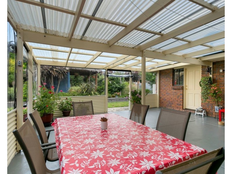 1 Oak Drive, Oakbank SA 5243