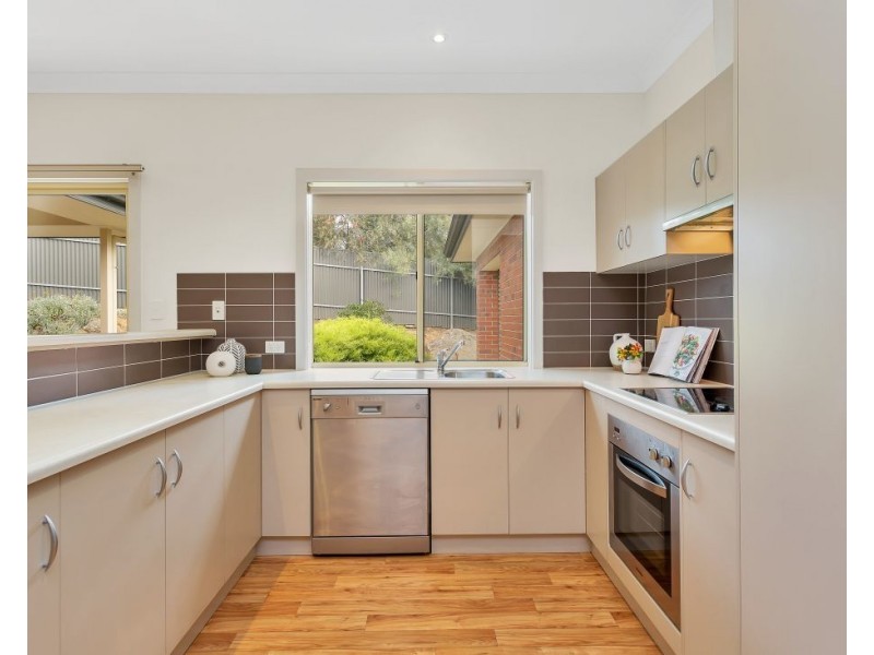 7/10 View Road, Woodside SA 5244