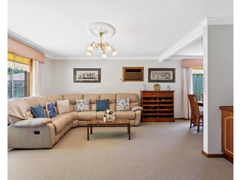 16 Thiele Grove, Hahndorf SA 5245