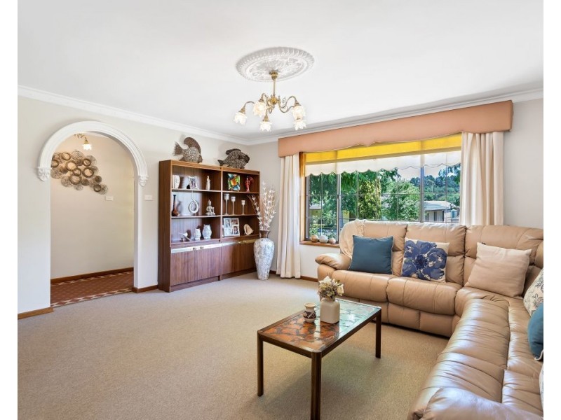 16 Thiele Grove, Hahndorf SA 5245