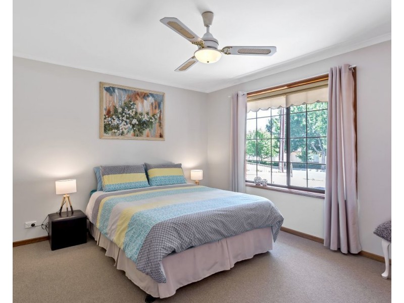 16 Thiele Grove, Hahndorf SA 5245