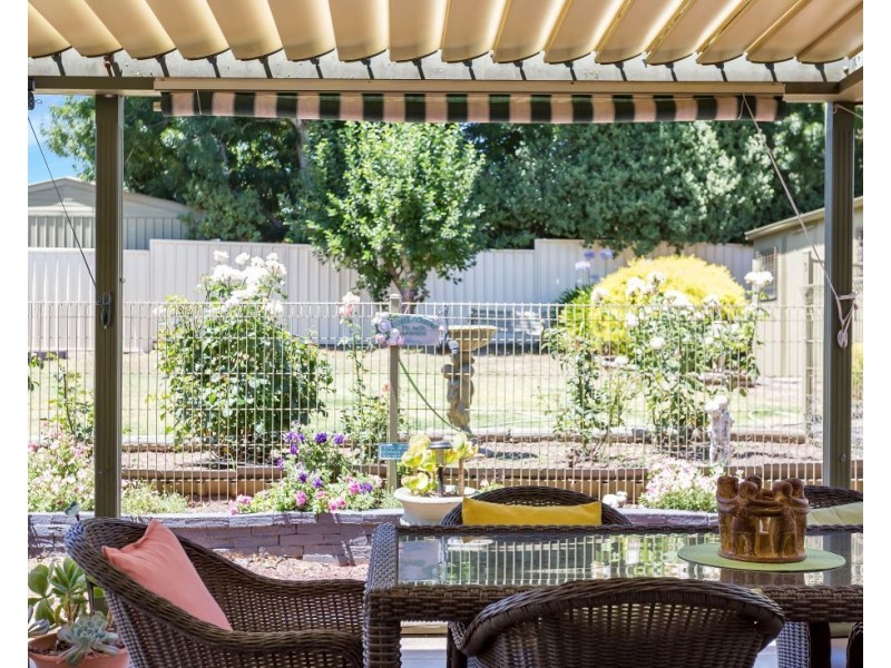 16 Thiele Grove, Hahndorf SA 5245