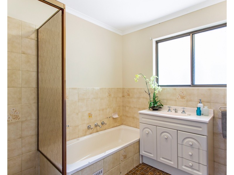 4 Fielding Court, Bridgewater SA 5155