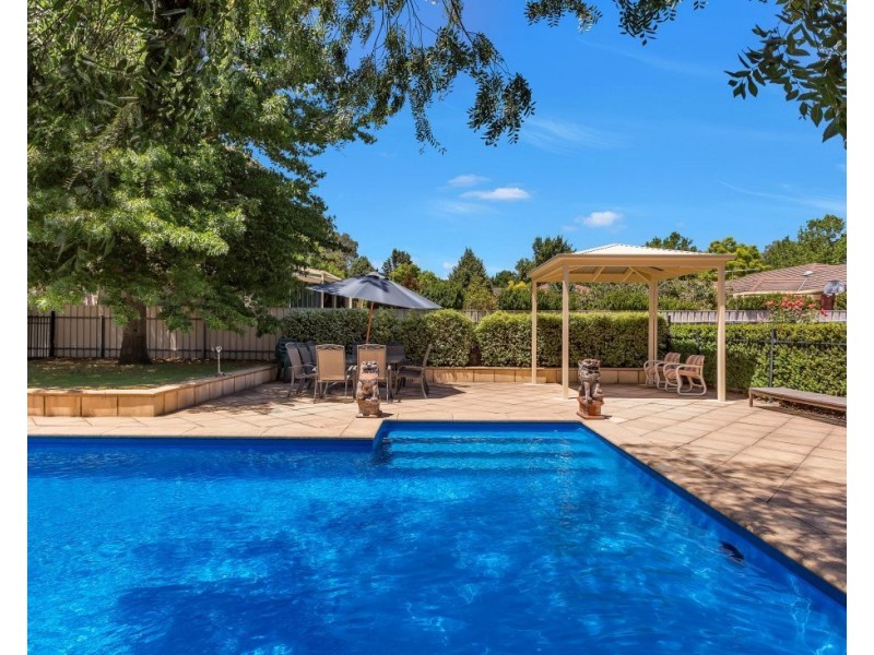 2 Nightingale Court, Oakbank SA 5243