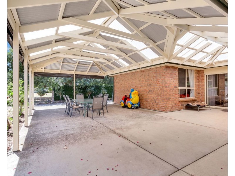 2 Nightingale Court, Oakbank SA 5243