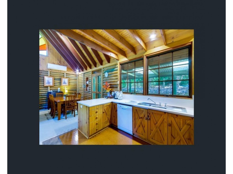 8 Hereford Avenue, Hahndorf SA 5245