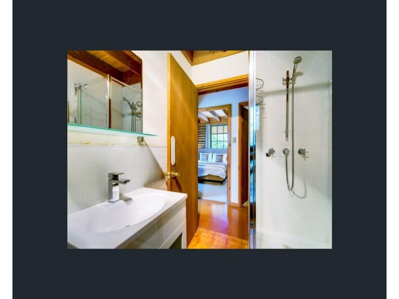 8 Hereford Avenue, Hahndorf SA 5245