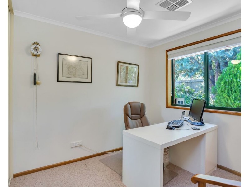 11 Oakwood Road, Oakbank SA 5243