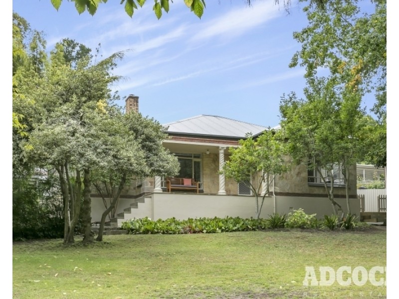 61 Pomona Road, Stirling SA 5152