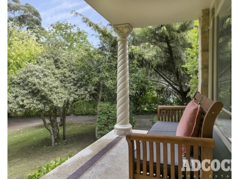 61 Pomona Road, Stirling SA 5152