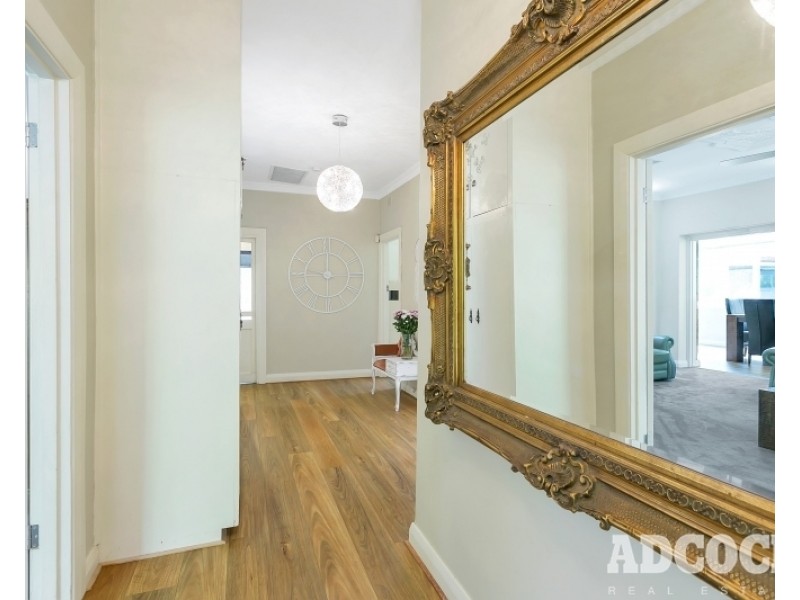 61 Pomona Road, Stirling SA 5152