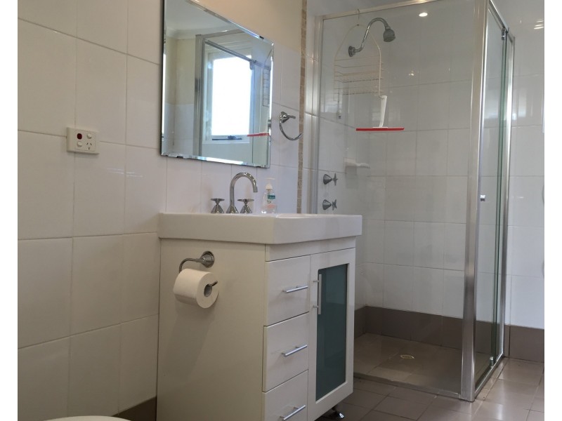 8 Garrod Crescent, Stirling SA 5152