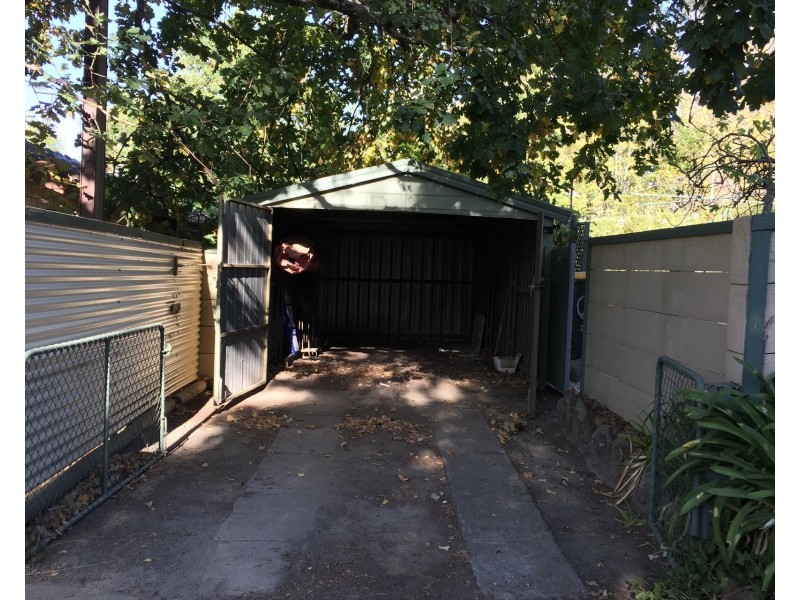 8 Garrod Crescent, Stirling SA 5152