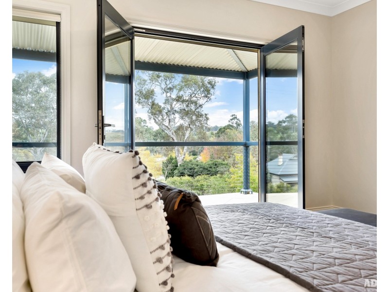 94 Onkaparinga Valley Road, Woodside SA 5244